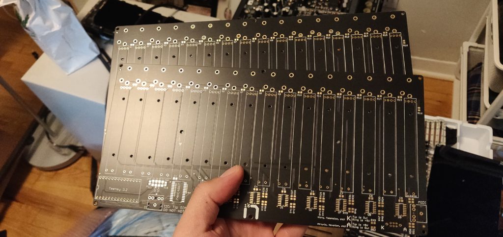 Faderbank 16n Bare PCB